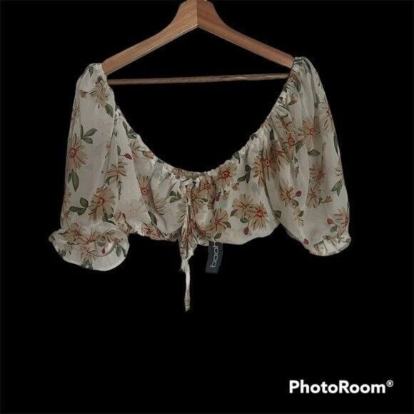 Boohoo Tops - Boohoo Petite Floral Ruched Detail Tie Front Bralet, US 8 NEW!